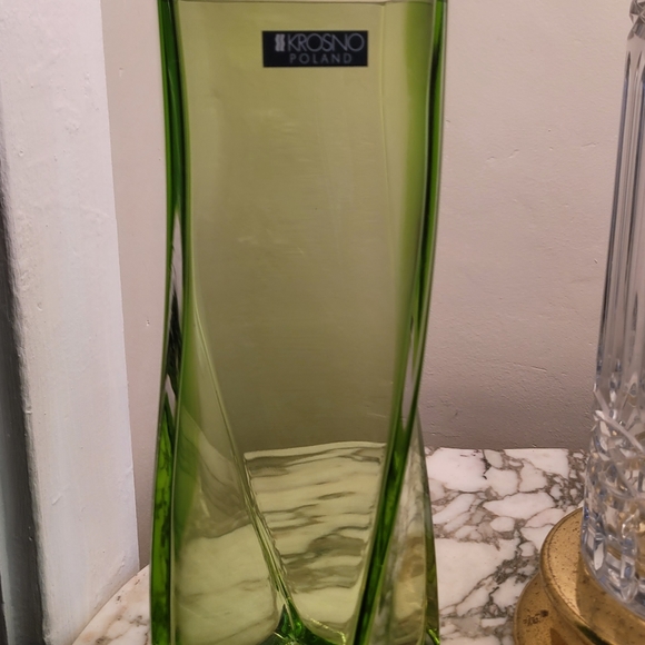 Krosno Poland 12" Green Curved Vase - Picture 3 of 10